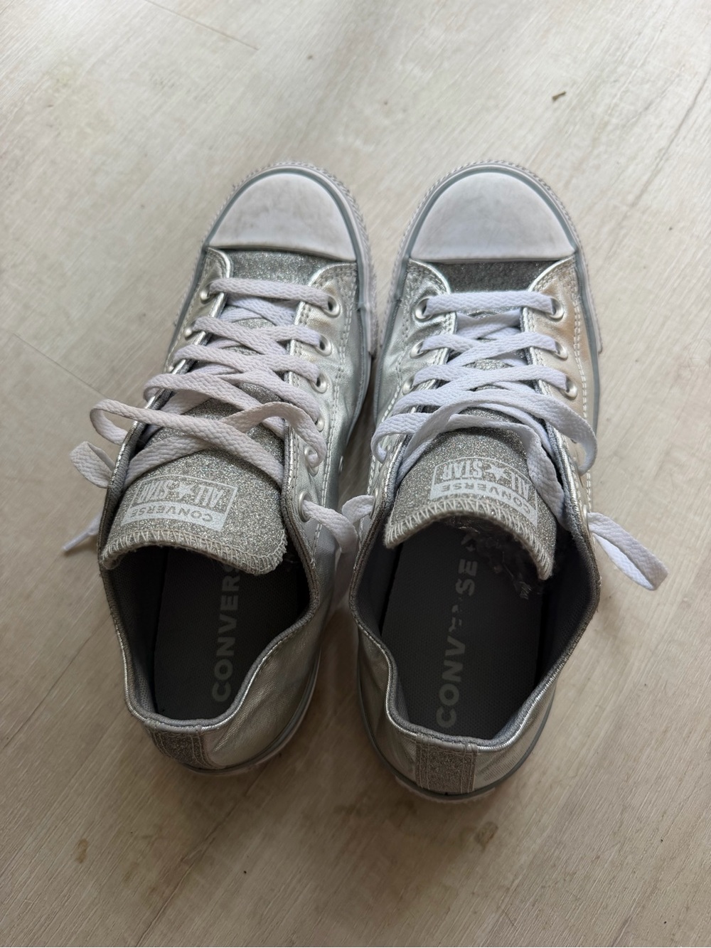Converse Silver Metallic Chuck Taylor Low Top Sneakers US Size 9 Women
